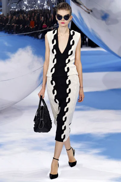 Look 21